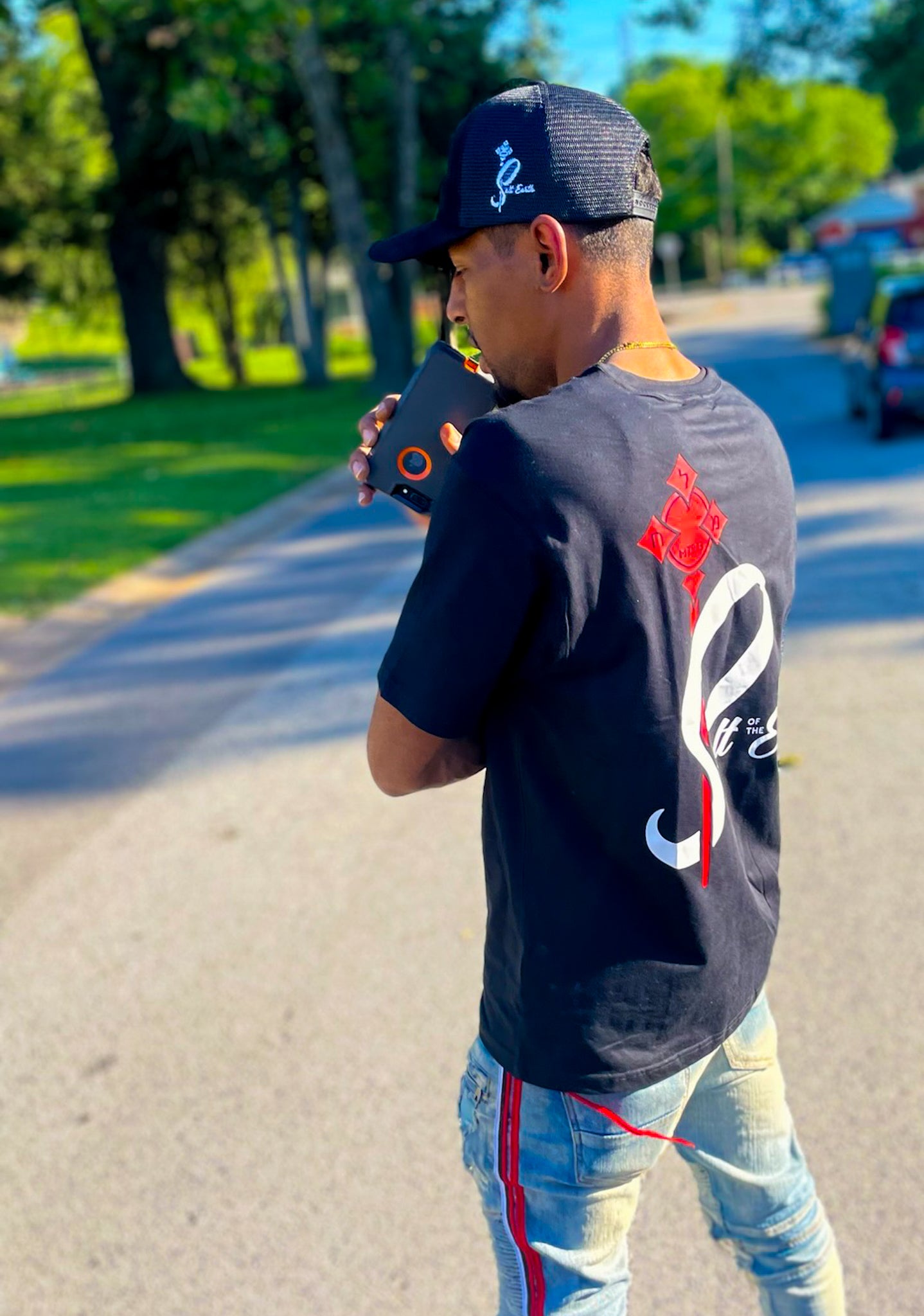 SHORT SLEEVE T-SHIRT