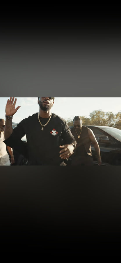 SHORT SLEEVE T-SHIRT